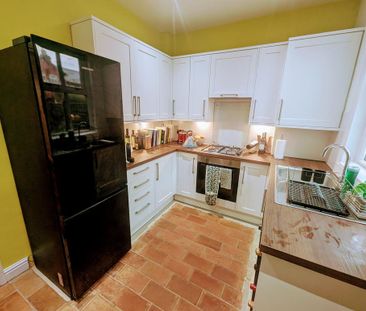 3 bedroom terraced house to rent - Photo 6