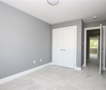 For Lease - 601 Lions Park Drive Unit# 59, Strathroy-Caradoc, Ontario - Photo 1