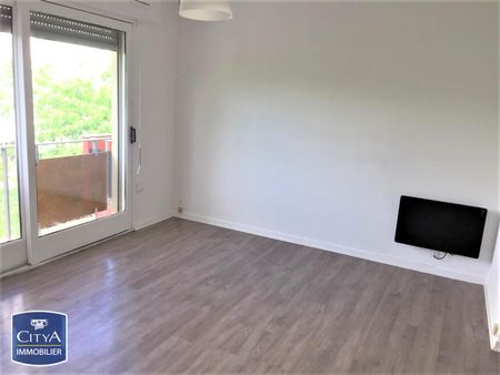 Location Appartement 1 pièce 27m² CLERMONT FERRAND 63000 - Photo 3