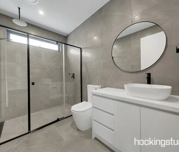 Grand Family Home - Photo 6