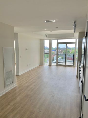 For Lease - 2300 St. Clair Avenue Unit# 728, Toronto, Ontario - Photo 2