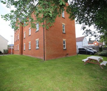 2 bedroom flat to rent - Photo 6