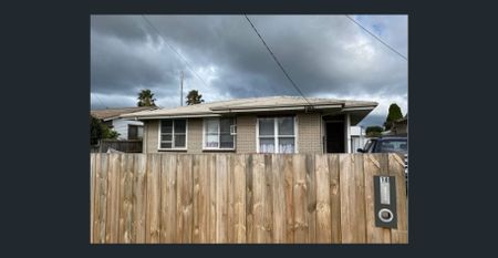 Great family home. - Photo 2