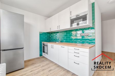 Pronájem bytu 2+1 56 m² - Photo 3