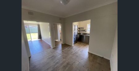 Walk To Everything - Photo 4