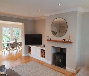 3 bedroom detached bungalow to rent - Photo 1