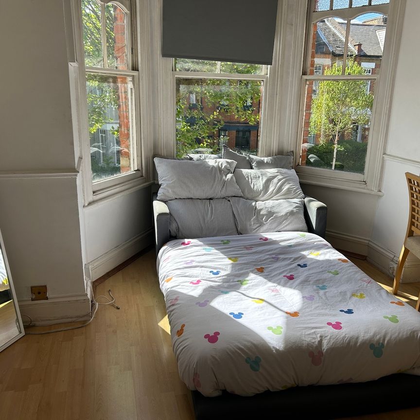 Room in a Shared House, Fletching Road, E5 - Photo 1
