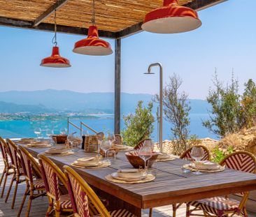 Rental House Ajaccio 7 Rooms 300 m² - Photo 2