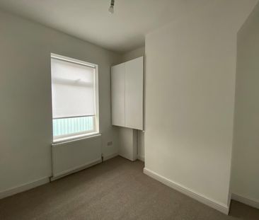 Jubilee Road, Crosby, Liverpool - Photo 3