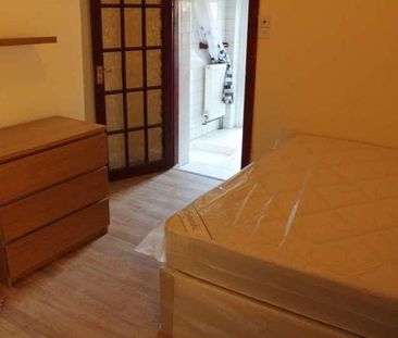 Mackintosh Place, Roath, Cardiff, CF24 - Photo 1