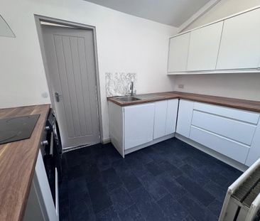 22 Orkney Street, Belfast, BT13 3GR - Photo 6