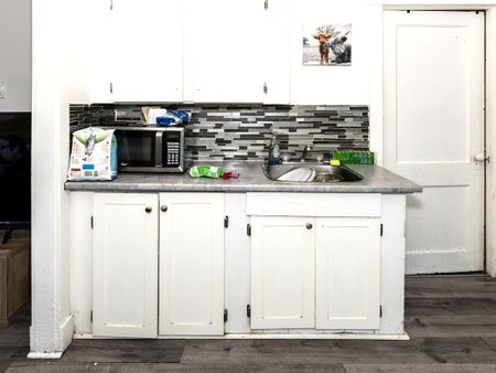 For Lease - 212 Mc Connell Avenue Unit# A (Upper Unit), Cornwall, Ontario - Photo 3