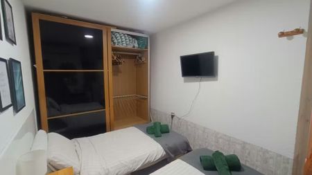 Calle del Caballero de Gracia, Madrid, Community of Madrid 28013 - Photo 2