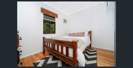 Fully Furnished, Self-Contained Retreat in the Heart of Townsville! - Photo 3