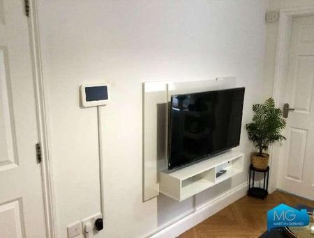 Forest Gardens, Tottenham, London, N17 - Photo 3