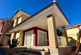 3 room luxury Detached House for rent in Bétera, Valencia