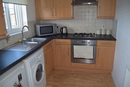 Moorcroft, Ossett, WF5 - Photo 3
