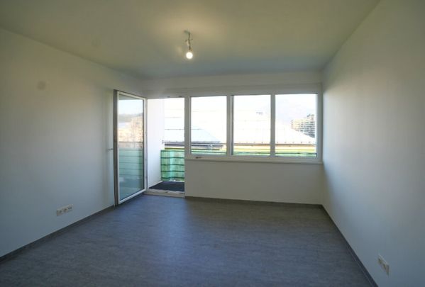 Lehen: Einzimmerwohnung sucht Single! Sofortbezug! Klein, fein - Hauptsache mein! Und allein! - Photo 1