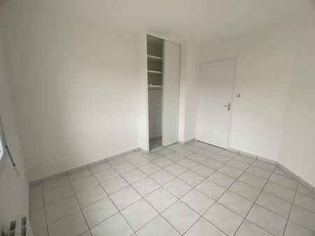 Location maison 3 pièces, 67.00m², Saint-Colomban - Photo 2