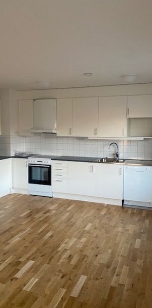 Lertegelvägen 65, Oxievång - Foto 1