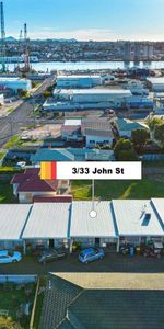 Easy Living in East Devonport - Photo 3