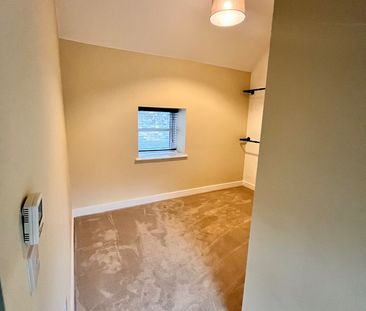 1 Bed Flat, Conygre Road, BS34 - Photo 2