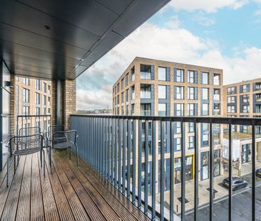 Watteau Square - Photo 4