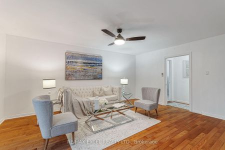 For Lease - 218 Angeline Street, Kawartha Lakes, Ontario - Photo 5