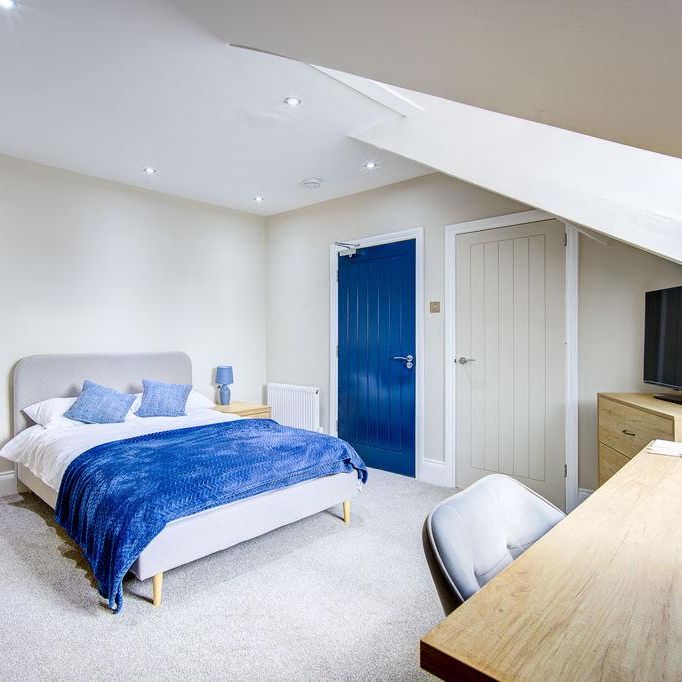 1 bedroom in a house share to rent - Photo 1