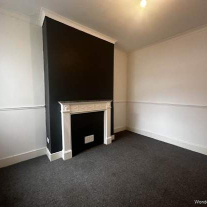 4 bedroom property to rent in Grimsby - Photo 1