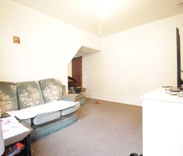 1 bedroom house to rent - Photo 2
