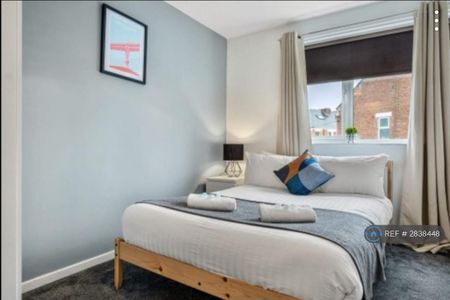 2 bedroom flat to rent - Photo 3