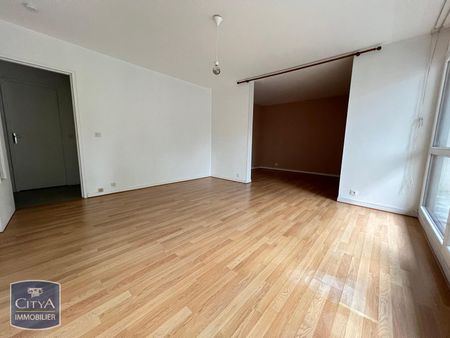 Location Appartement 2 pièces 44m² VELIZY VILLACOUBLAY 78140 - Photo 3
