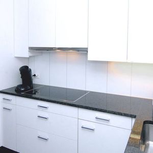 Bright furnished room - Photo 2