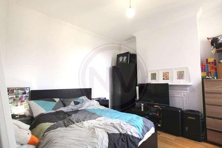Hardwicke Road, Palmers Green, N13 - Photo 4