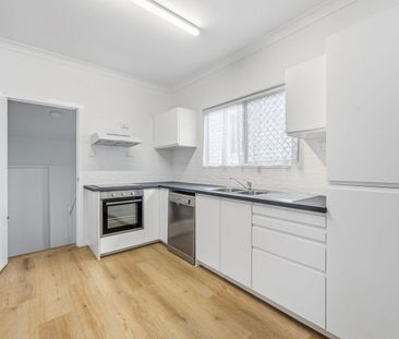Welcome to 15 Warrina Street, Geebung - Photo 6
