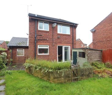 3 bedroom detached house to rent - Photo 3