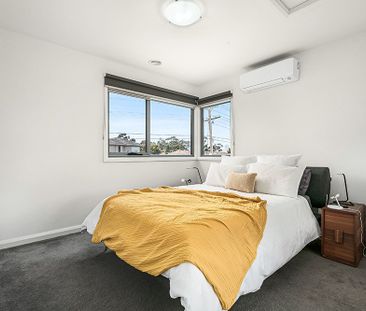 2/35 Waratah Avenue, Tullamarine VIC 3043 - Photo 3