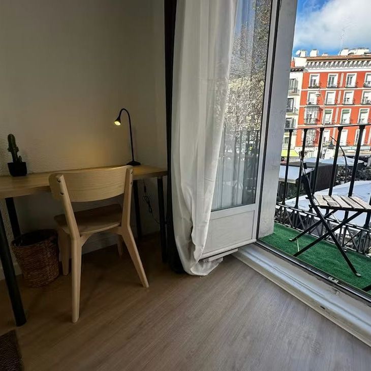 Plaza de Tirso de Molina, Madrid, Community of Madrid 28012 - Photo 1