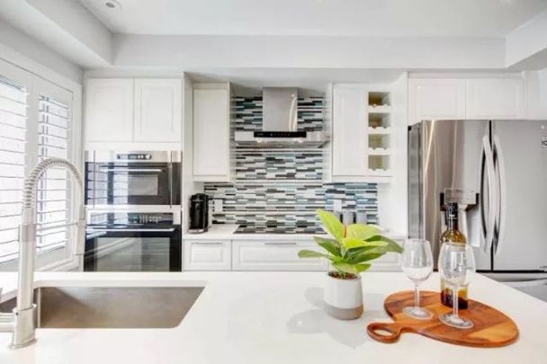 For Lease - 601 Shoreline Drive Unit# 160, Mississauga, Ontario - Photo 1