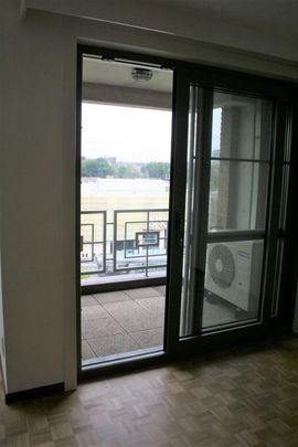 Appartement in Genk-centrum tegenover Shopping1 - Photo 1