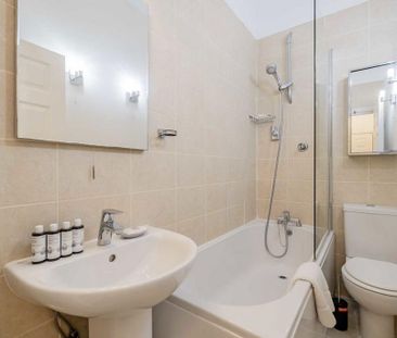 1 bedroom flat to rent - Photo 6