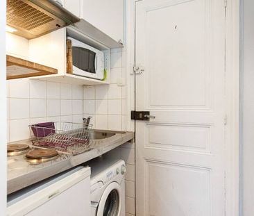 Logement à Paris, Location meublée - Photo 6