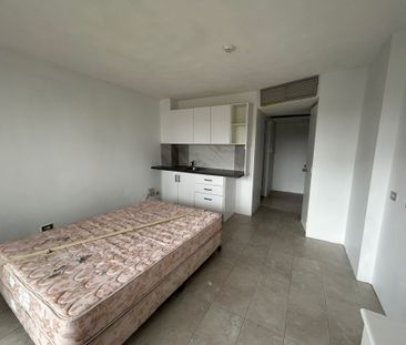 Studio Unit with Amazing Views! - Photo 2