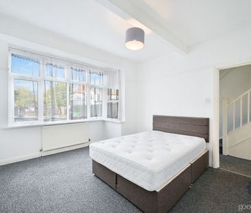 Streatham Vale, London, SW16 - Photo 4