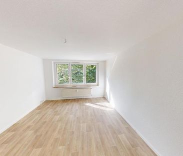 3-Raum-Erdgeschosswohnung mit Balkon - Photo 2