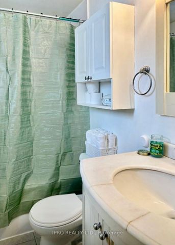 For Lease - 252 William Roe Boulevard Unit# Room 2, Newmarket, Ontario - Photo 3