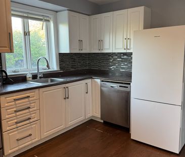 For Lease - 4073 Ellesmere Road Unit# Main floor only, Toronto, Ont... - Photo 6