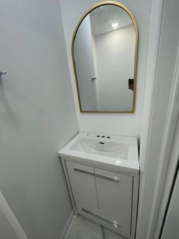 For Lease - 231 Blue Grass Boulevard, Richmond Hill, Ontario - Photo 4