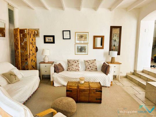 Villa pour 6 personnes avec piscine et vue panoramique et aperçu mer sur les collines de Grimaud - Photo 1